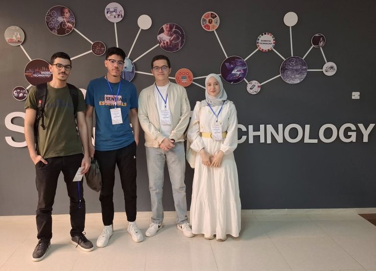 Des étudiants de l’école participent à un événement national de robotique et de codage