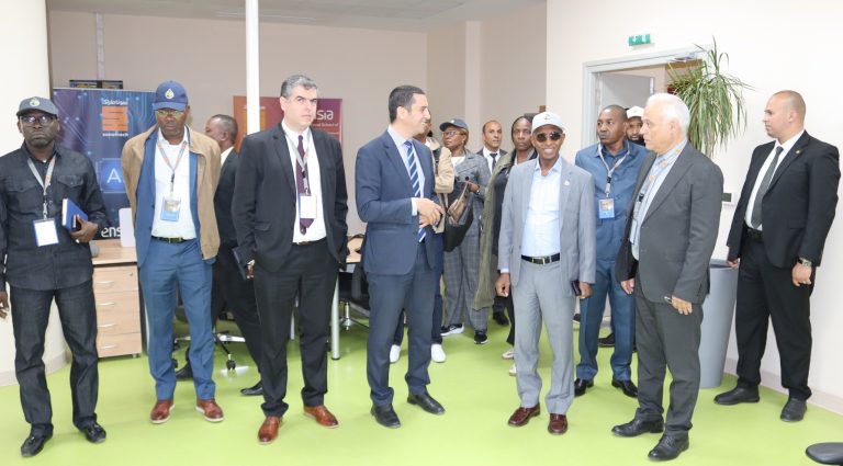 L’école AI accueille une délégation de l’Organisation des producteurs de pétrole africains et de Sonatrach